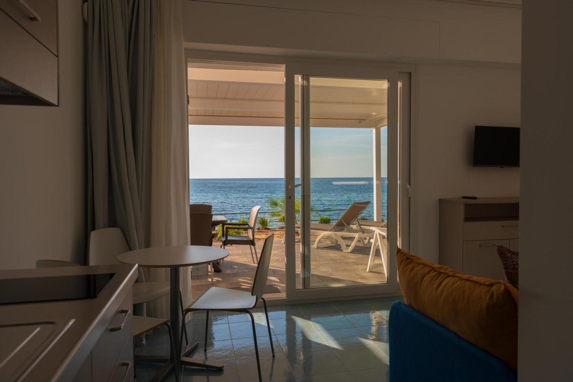 Residence Pietre Bianche Aparthotel Pizzo  Exterior photo
